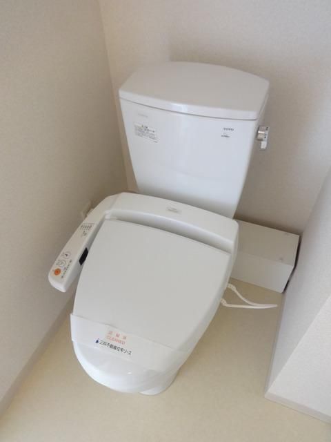 トイレ　★★快適なウォシュレット付★★