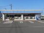コンビニ　ローソン四国中央土居町店様（コンビニ）まで2800m