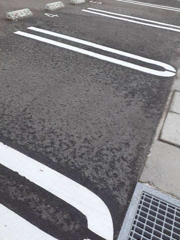 駐車場　駐車場完備です