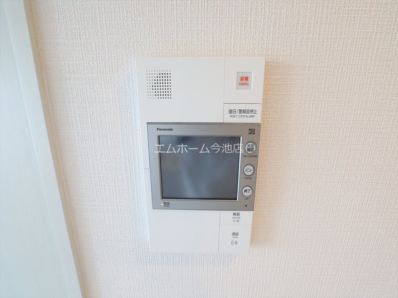 セキュリティ　TVモニター付インターホン