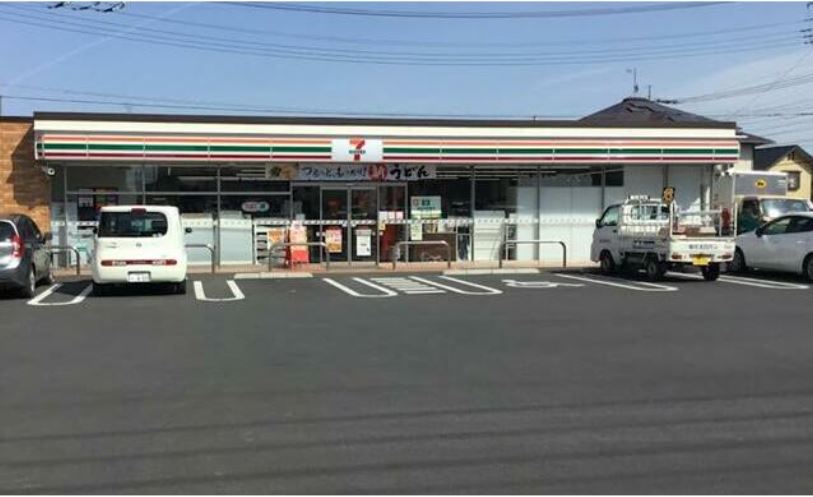 コンビニ　セブンイレブン さいたま春岡店（コンビニ）まで462m
