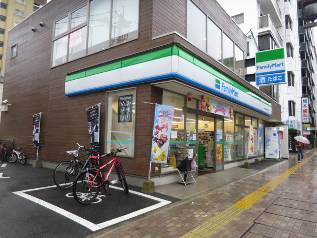 コンビニ　ファミリーマート 熊本九品寺一丁目店（コンビニ）まで177m