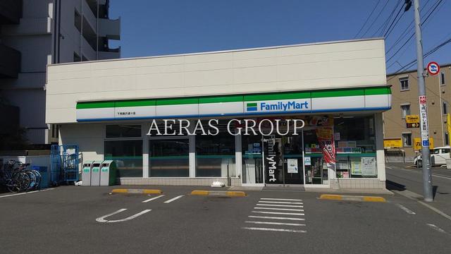 コンビニ　ファミリーマート 下馬駒沢通り店（コンビニ）まで424m