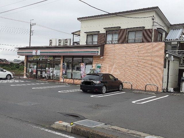 コンビニ　セブン-イレブン 加須久下店（コンビニ）まで748m