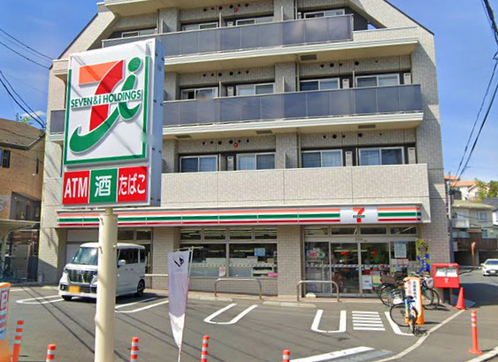 コンビニ　セブンイレブン（コンビニ）まで539m