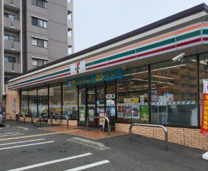 コンビニ　セブンイレブン西淀川税務署前店（コンビニ）まで260m