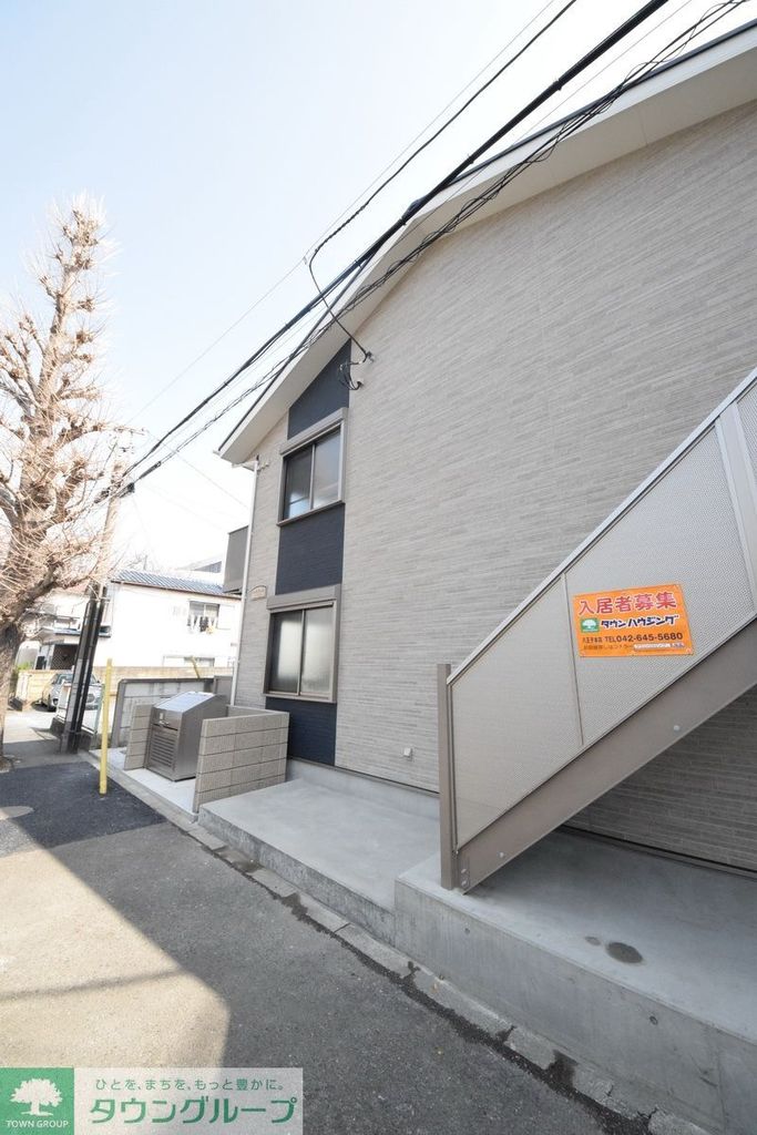 エントランス　★お部屋探しは株式会社タウンハウジング東京まで★