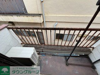バルコニー　バルコニー