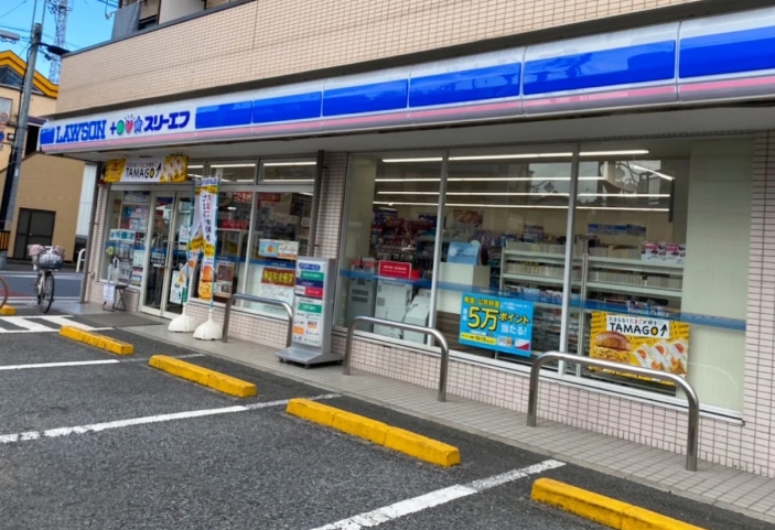 コンビニ　ローソン・スリーエフ岩槻仲町店（コンビニ）まで299m