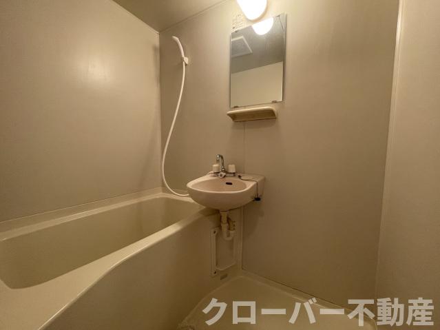 バス・シャワールーム　バス