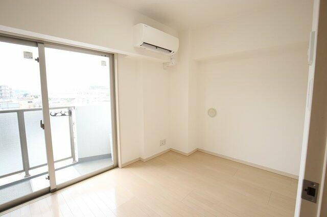 居室・リビング　※他のお部屋の写真です。