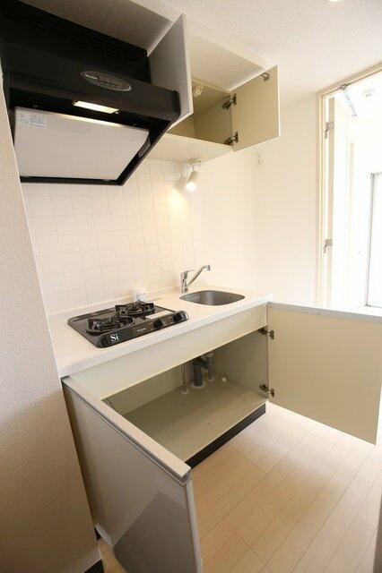 キッチン　※他のお部屋の写真です。