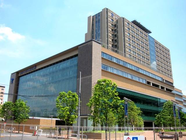 病院　帝京大学医学部付属病院（病院）まで294m