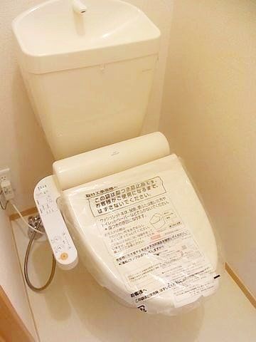 トイレ　ウォシュレット付きトイレ