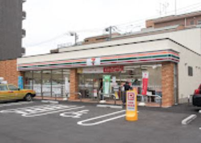 コンビニ　セブンイレブン 豊島南長崎6丁目店（コンビニ）まで656m
