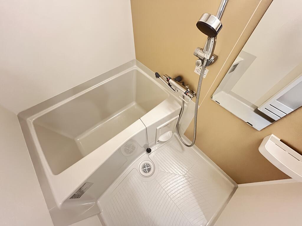 バス・シャワールーム　※同建造物別部屋(同仕様)
