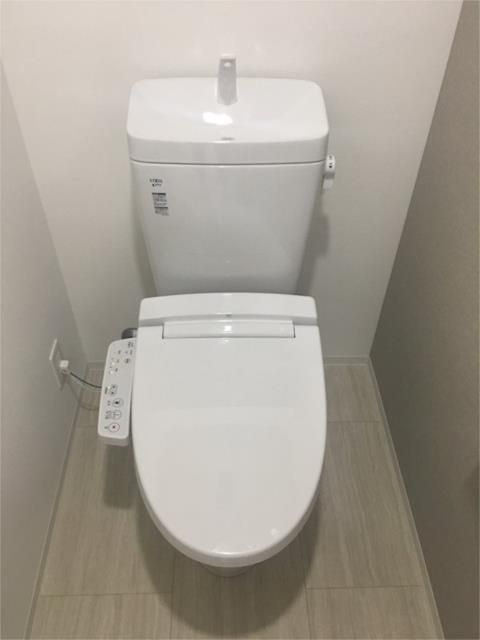 トイレ　ゆったりとした空間のトイレです