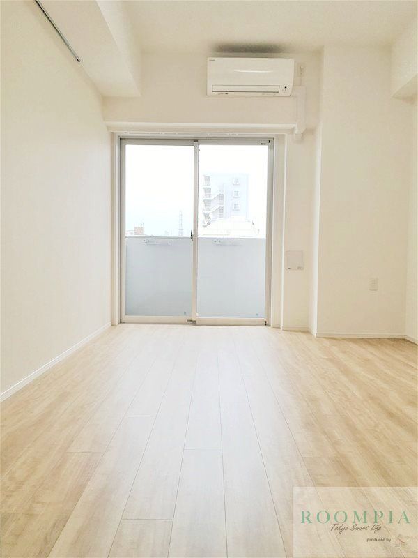 居室・リビング　※同タイプの別のお部屋です。