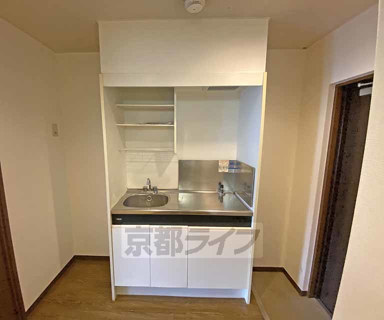 キッチン　コンパクトに纏まったキッチンです。