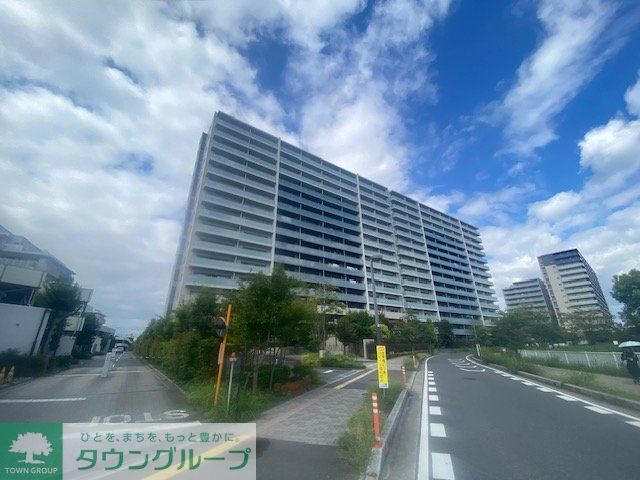 ウエリス浦和美園サウステラスの外観写真