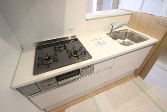 キッチン　※別部屋の写真です