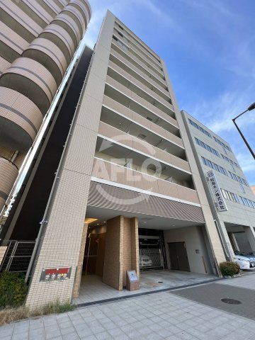 建物外観　エグゼリエみなと通り　外観