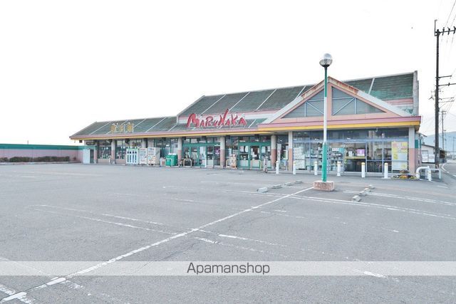 スーパー　（株）マルナカ／吉野店（スーパー）まで2985m