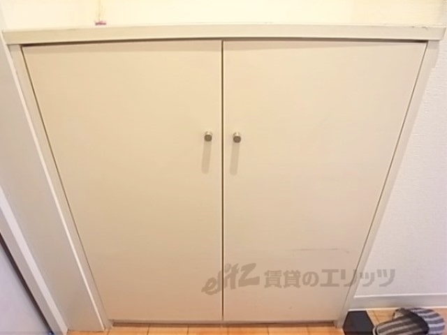 収納　下駄箱