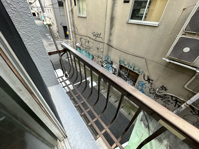 バルコニー