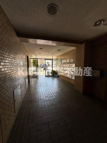 ロビー　建物の内部です