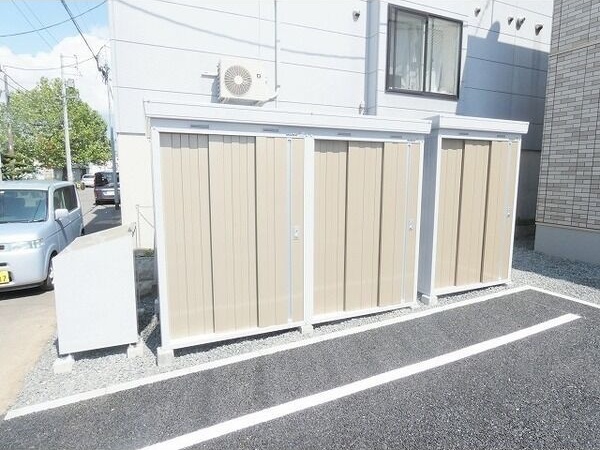 地下鉄東豊線 東区役所前駅 徒歩9分 2階建 築6年の外観写真