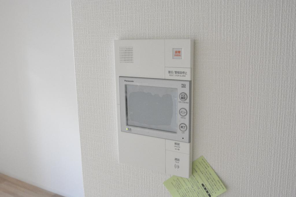 セキュリティ　カメラ付インターホン