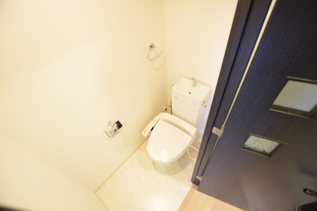 No.65 CROSSING TOWERのトイレ写真