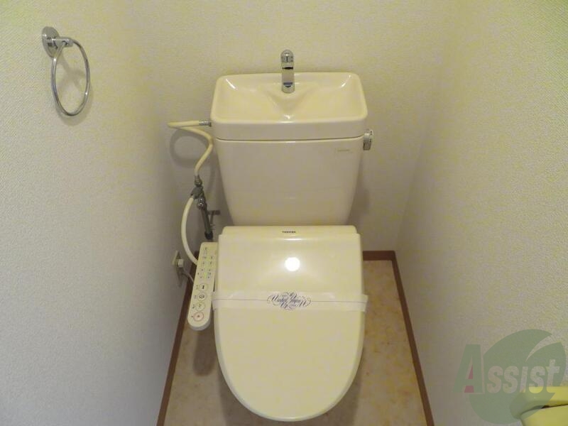 トイレ　トイレにはウォシュレットもちゃんとついてますよー