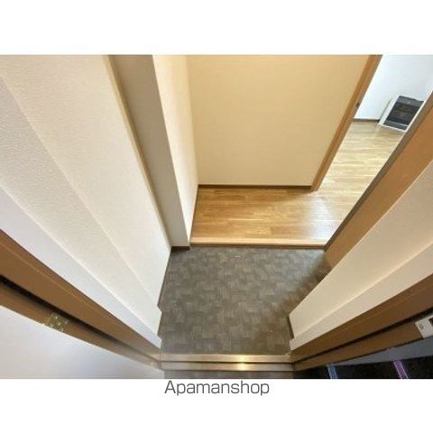 AVANT GARDEVIIの玄関写真