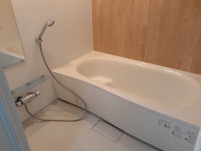 シャレードの風呂写真