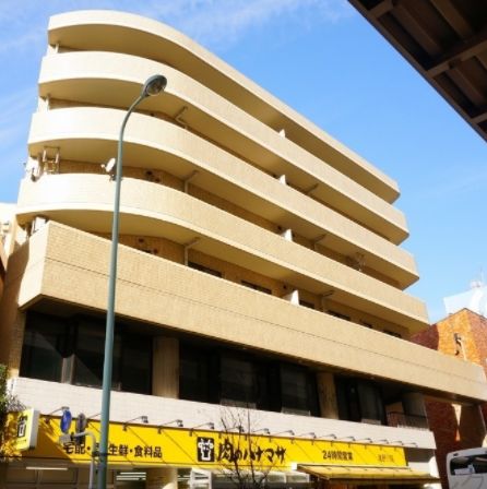 建物外観　落ち着いた雰囲気の外観です