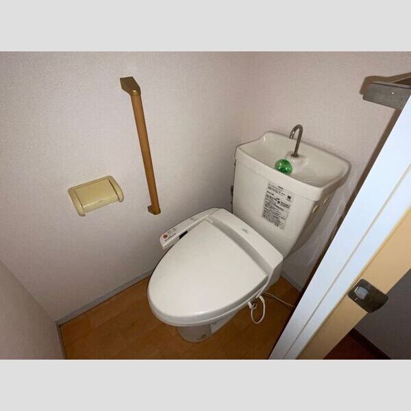 ヴィラ・ウィロー Iのトイレ写真