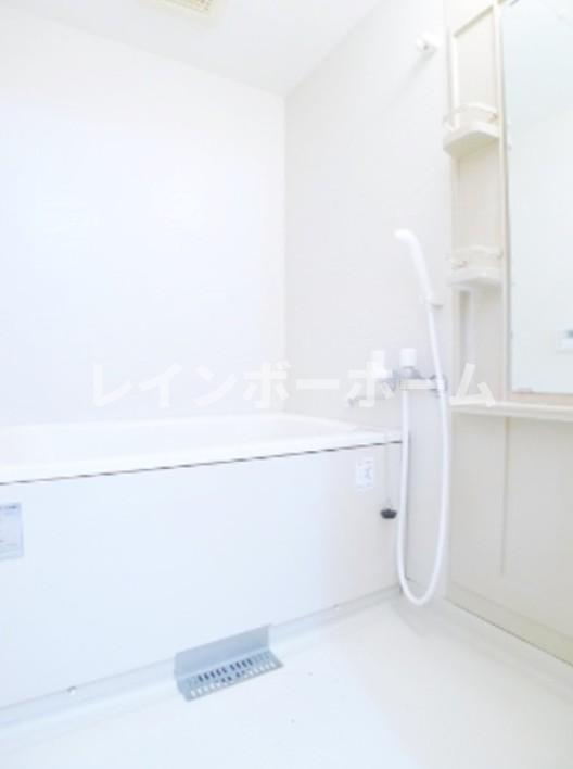ＪＲ常磐線 南柏駅 徒歩10分 3階建 築20年の風呂写真