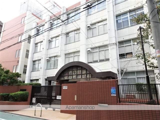 小学校　吉野小学校（小学校）まで189m