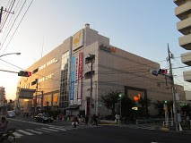 スーパー　ダイエー東大島店（スーパー）まで293m