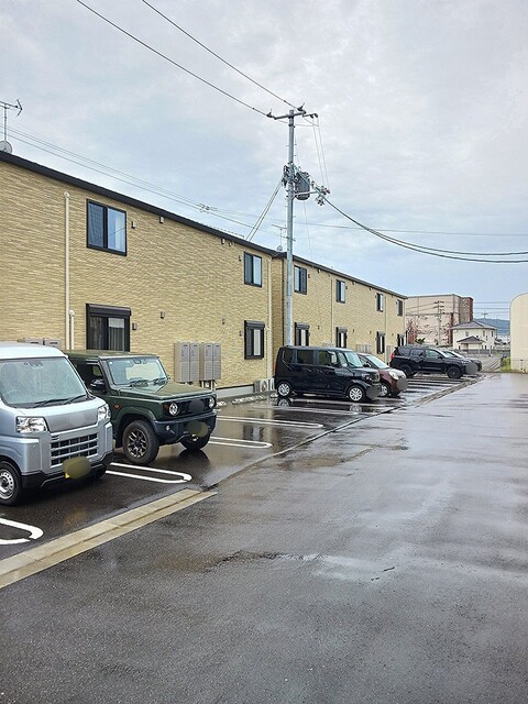 駐車場　駐車場