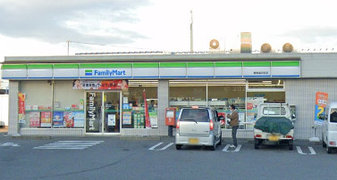 コンビニ　ファミリーマート 碧南塩浜町店（コンビニ）まで528m