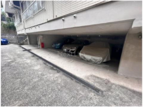 駐車場　フェリーチェ日吉1
