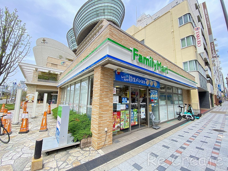 コンビニ　ファミリーマート内本町西店（コンビニ）まで238m