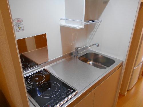 クレイノコンフォールのキッチン写真