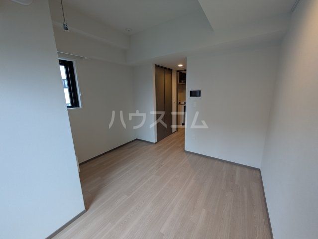 プレディアコート北千住の居間写真