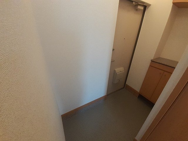 玄関　明るい玄関です