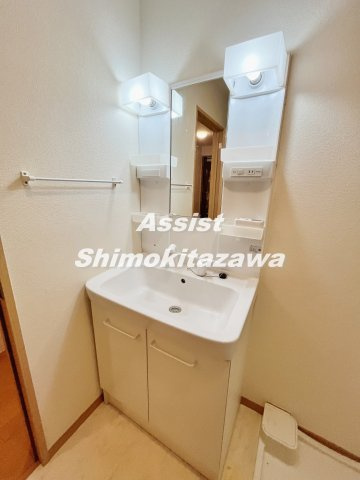 洗面設備　※他号室の参考写真です。