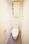 トイレ　温水洗浄便座付きのトイレです！